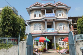  Hotel Fishtail Villa  Покхара